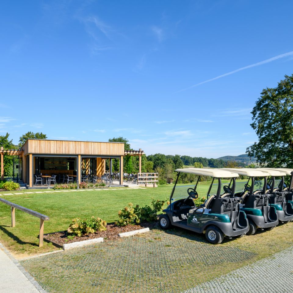 Golf grad otocec