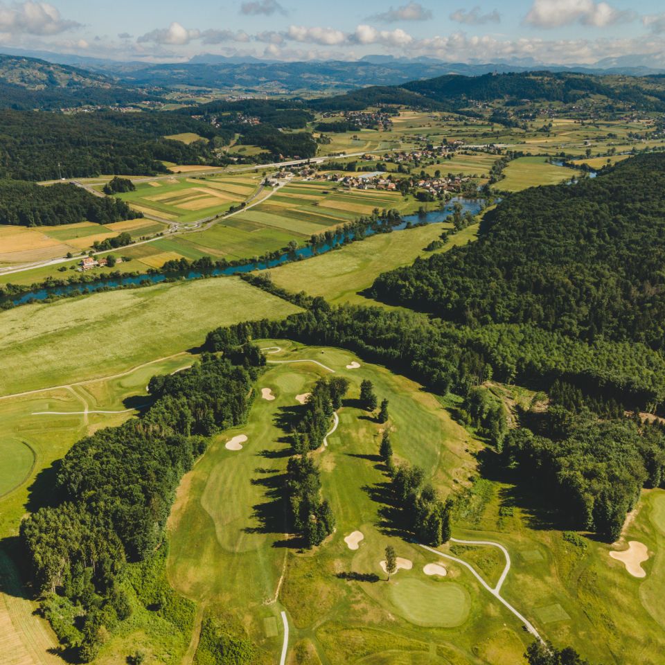 Otocec igrisce Golf Grad Dolenjska